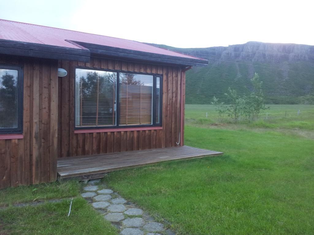 Bjarkarholt Guesthouse Hagi  Room photo